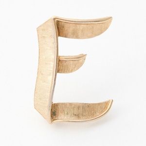Vintage Crown Trifari Letter E Monogram Brooch Pin Gold Plated